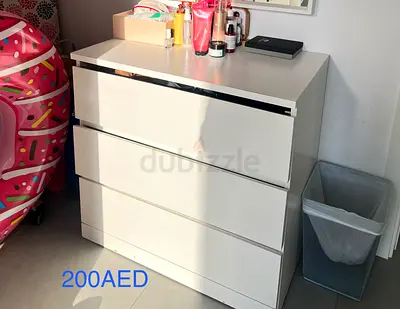 White 4-Drawer Chest / Dresser - Clean Modern Design