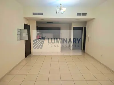 Huge Layout | Burj View | Well Maintained