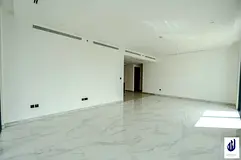 Higher floor | Corner unit | Store and Maid's Room