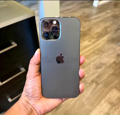 Apple iPhone 13 Pro Max in black