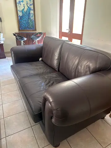 Two Brown Leather 3-Seater Sofa in Good Condition