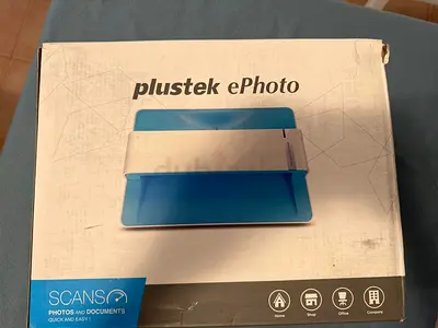 Plustek Photo Scanner - ePhoto Z300 - Scan 4x6 Photos in 2s