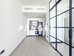 Vacant | Pool View | High Floor