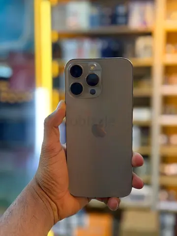 iPhone 16 pro max tdra 256gb 6 months Apple care plus available no box