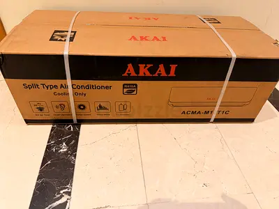 AKAI Split Type Air Conditioner (Brand New in Box) indoor unit only