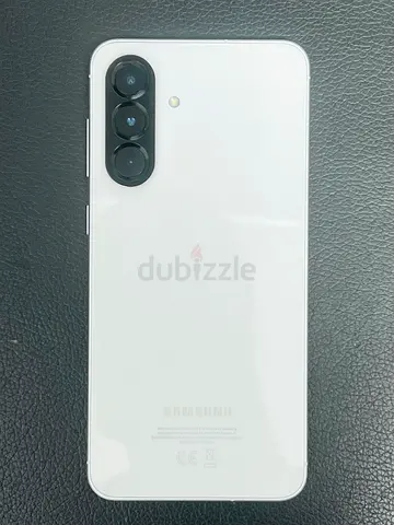 Used samsung A56 256gb 12gb ram Tdra