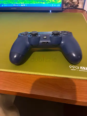 Sony PlayStation 4 DualShock 4 Wireless Controller