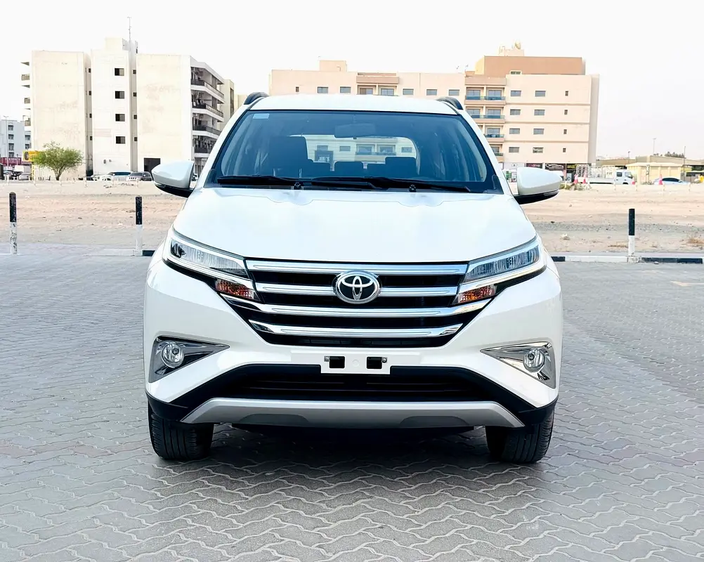 Toyota Rush 2022 — photo 1 of 7