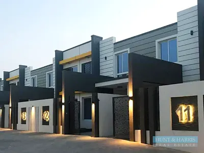 3 Bedroom Villa for Rent | Khuzam | Minutes from Everything