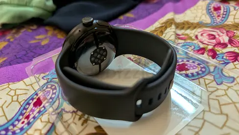 Google Pixel Watch 2 - Matte Black Aluminum (41mm) | Excellent Condition with Fitbit Tracking