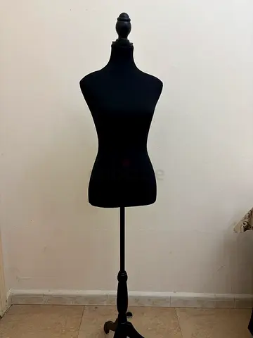 Adjustable Black Dress Form Mannequin Torso on Stand