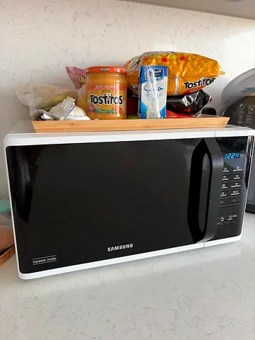 Microwave