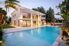 Fully Renovated | Premium Finishes | VOT