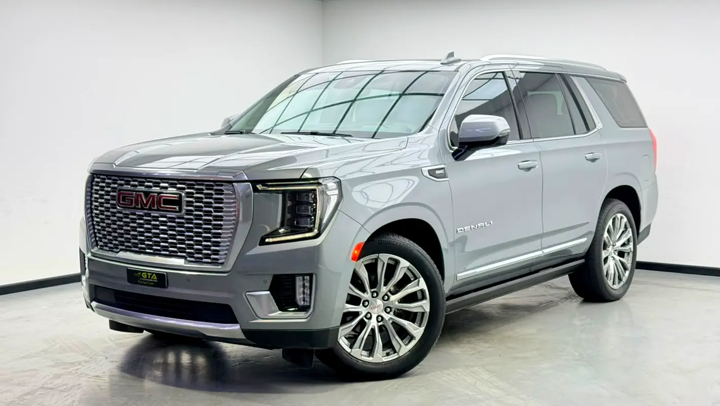 GMC Yukon 2023 — photo 1 of 17