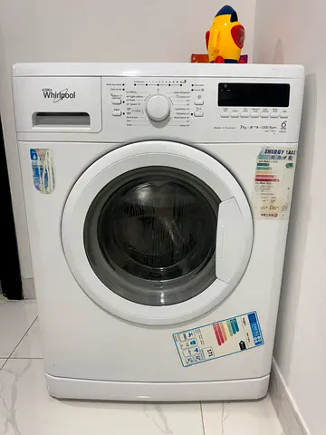 Whirlpool Front Load Washing Machine - Good Working Condition