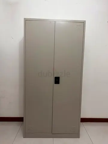 Metal Storage Cabinet / Office Wardrobe - 2 Door, Lockable