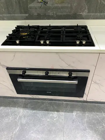 Siemens built-in 90cm gass cook top and gass oven