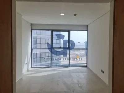 Stunning 1BR APT|Partial Canal View|Prime Area