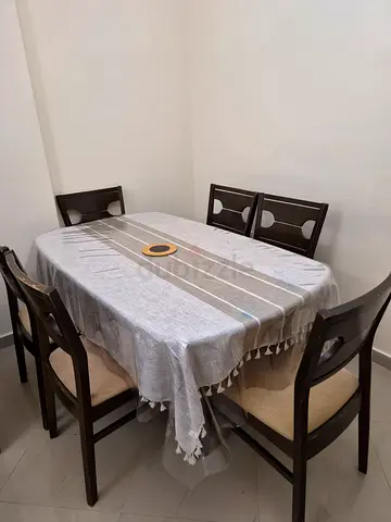 Wooden dining table with 6 chairs 150 x 90 x 75