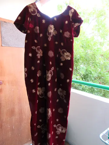 Party gown in velvet