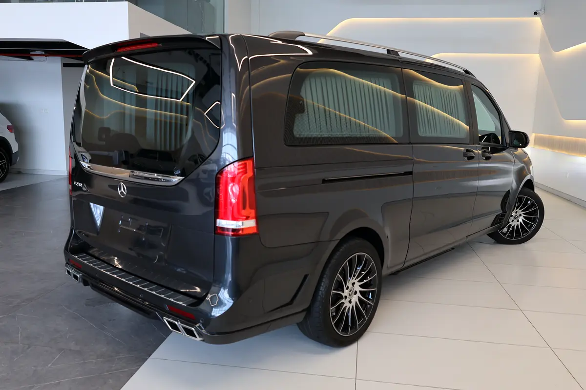 Mercedes-Benz V-Class 2024