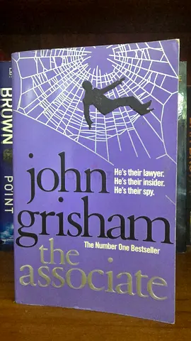 The Associate by John Grisham (Paperback)