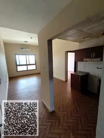 2 BEDROOM + PODIUM APARTMENT FOR SALE WITH PARKING | PARADISE LAKE B6