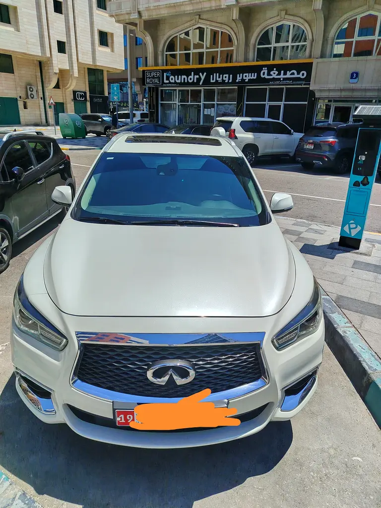 Infiniti QX60 2018 — photo 1 of 13