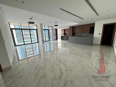 Brand New | Upgraded | Luxury Building