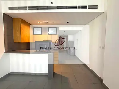 استوديو واسع مُقسّم | يشمل أجهزة المطبخ  | 37,000 درهم إماراتي