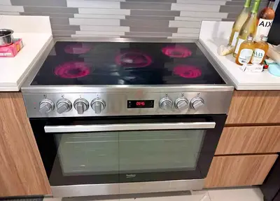 Beko 5 Hobs Full Electric Ceramic Cooker Range Size 90 cm