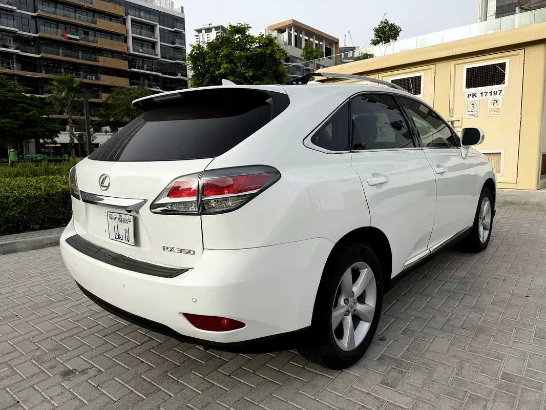 Lexus RX-Series 2015 — photo 1 of 9