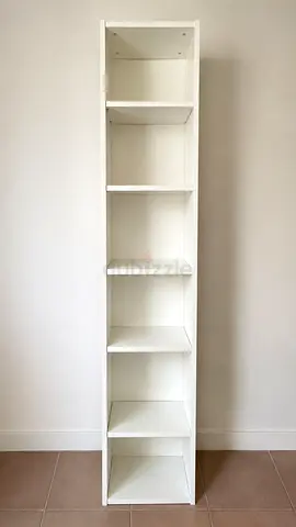 Slim white tall shelving unit - 6 shelves, good condition