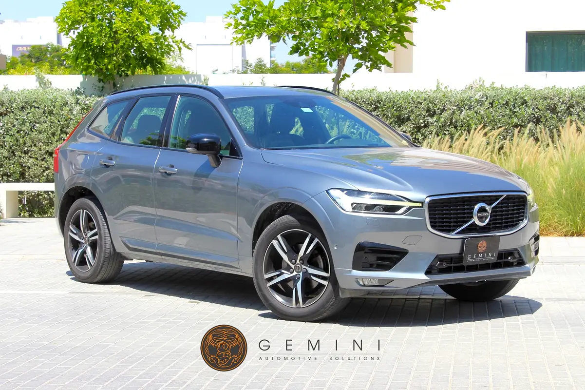 Volvo XC60 2020 — photo 1 of 17