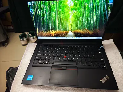 Lenovo ThinkPad i5 12 Gen Laptop - Intel Core, TrackPoint, good condition 16gb Ram, 512ssd, i5