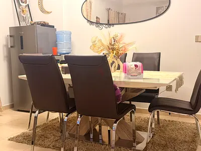 Home center extendable dinning table