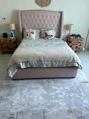 Queen bed with Mattress,