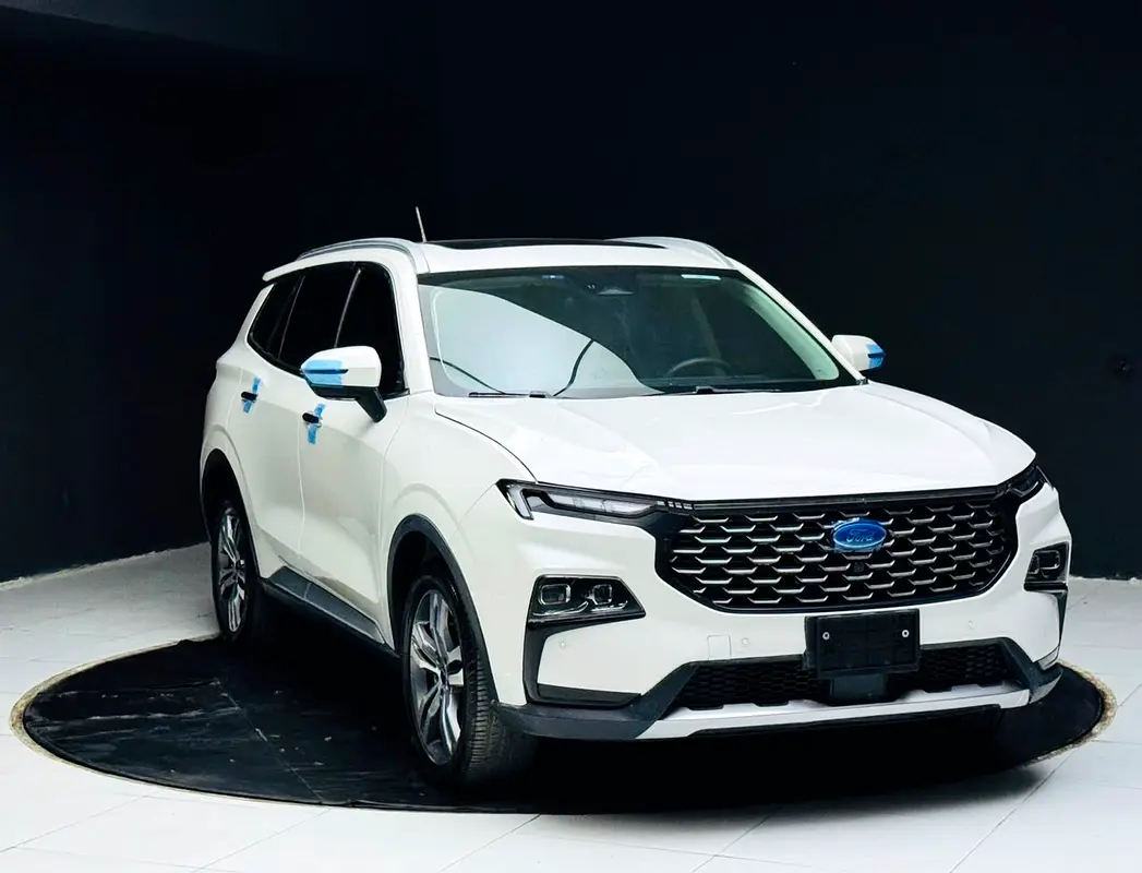 Ford Territory 2025 — photo 1 of 15