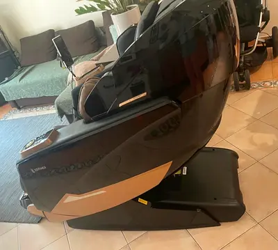 Deluxe Multi-function Massage Chair
