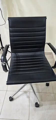 Black Leather-Style Executive Office Chair, Good Condition