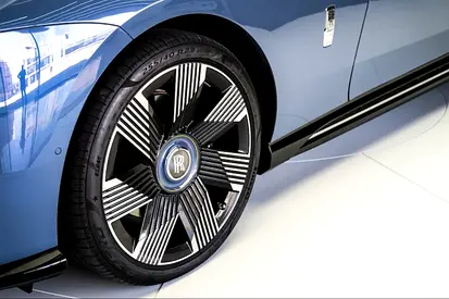 2024 ROLLS-ROYCE SPECTRE 照片 5