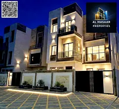 Two-story villa with a rooftop terrace, 6 master bedrooms, large garden, in Al-Haliyo 2. Freehold ow