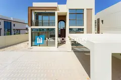 Exclusive | 4BR w/ Maid | Partial Sea View|Terrace