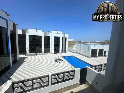 SWIMMING POOL AND GYM WITH HIGH-END FURNITURE AND SPACIOUS AREAS