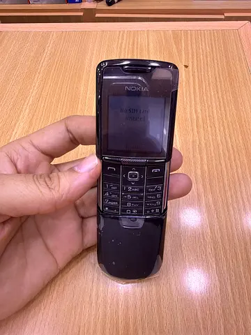 Golden Nokia 8800 Siracusa Edition - A True Vintage Collectible!