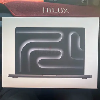 14 inch mak book pro 16/512 gb M5 chip TDRA