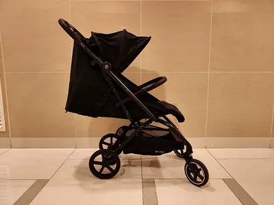 Lightweight black Stroller - Cybex Eezy S+2