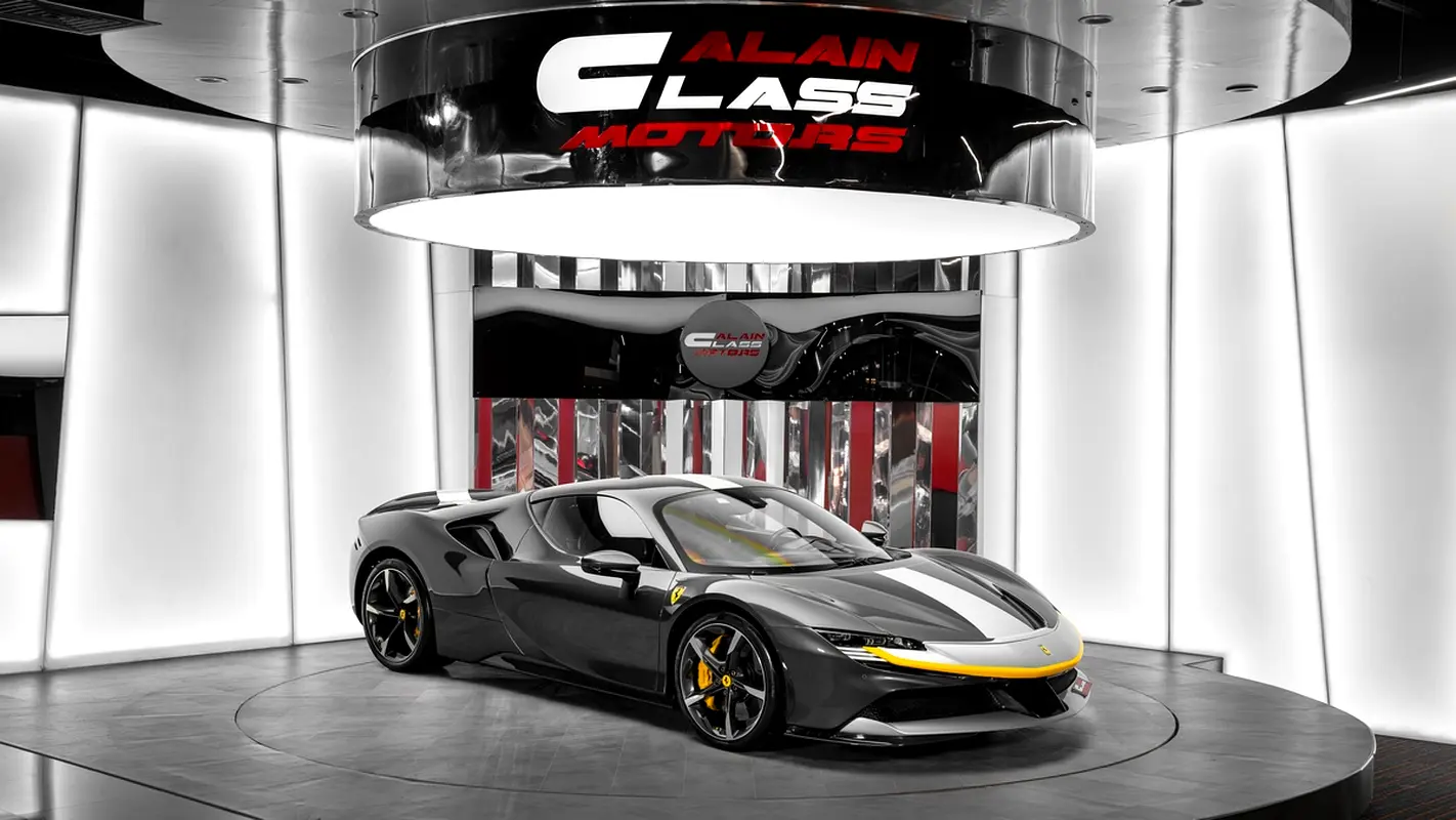 Ferrari SF90 Stradale 2021 — photo 1 of 20