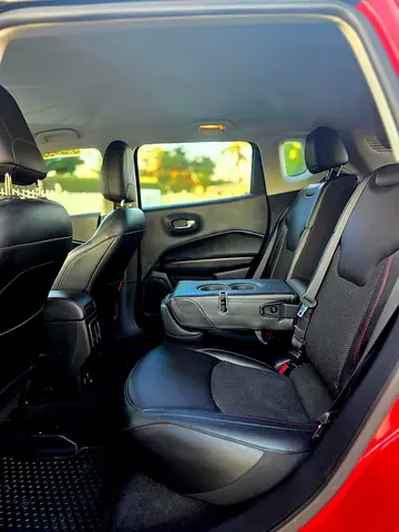 2019 JEEP COMPASS — миниатюра 11