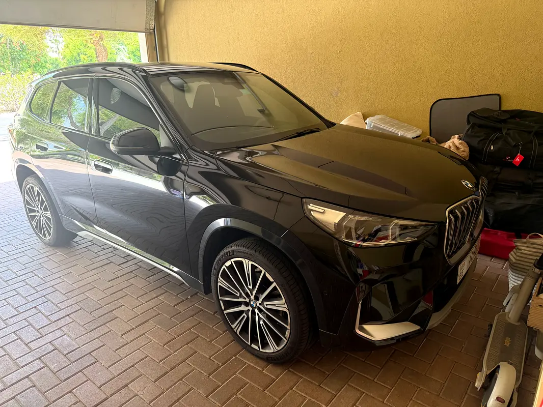 BMW 1-Series 2025 — photo 1 of 6